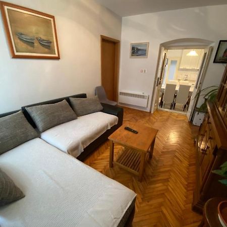 Апартаменти Apartman Rose Макарська Екстер'єр фото